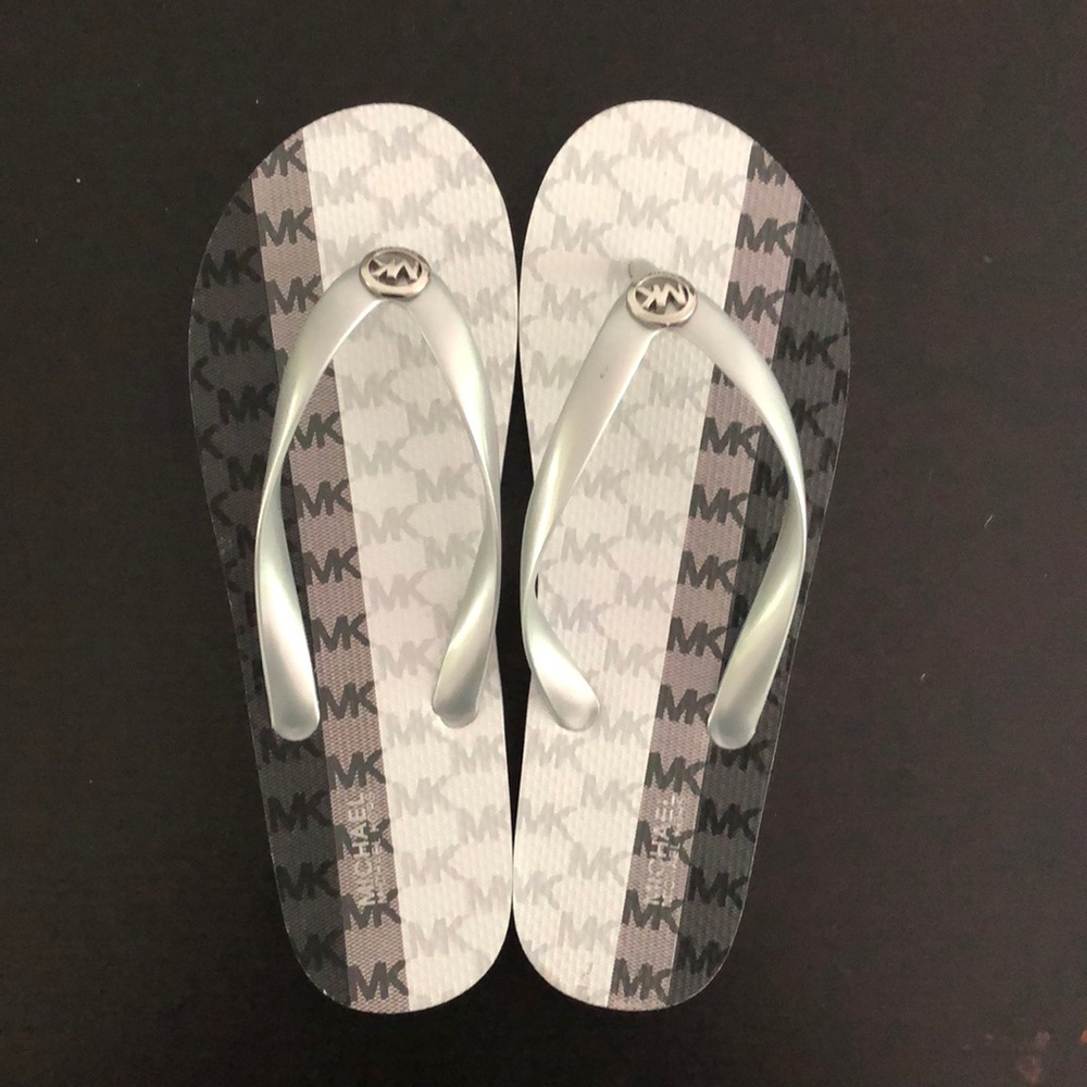 MICHAEL Michael Kors Flip Flops, size 10, Eva, new